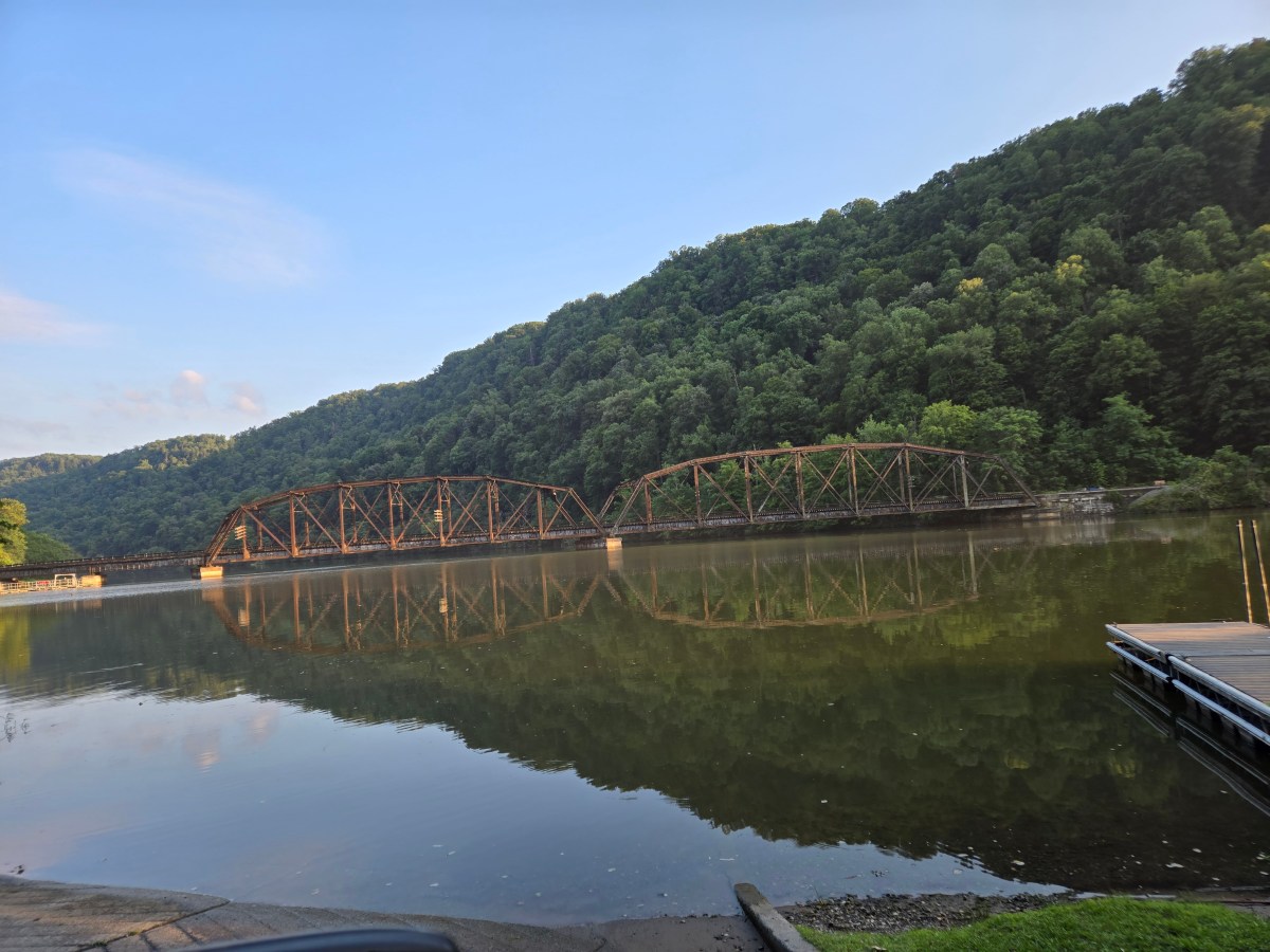 Hawks Nest Before the Railroad: The Road to the&nbsp;Railroad